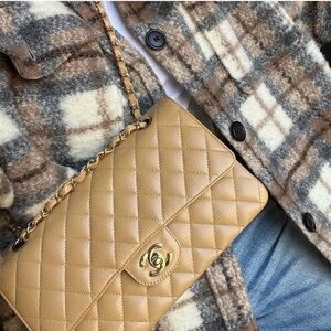 🦄 Vintage Chanel Classic Flap Beige Caviar 24K Gold Hardware